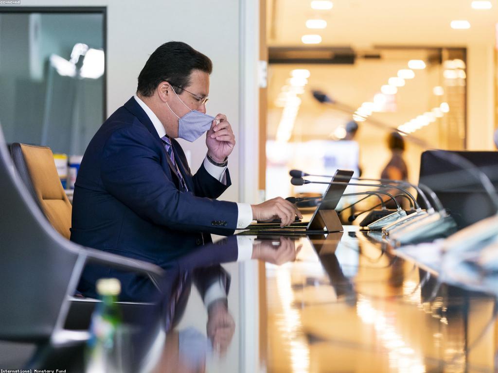 យុទ្ធសាស្ត្រចំណូលមានប្រសិទ្ធភាពសម្រាប់វ័យក្មេង